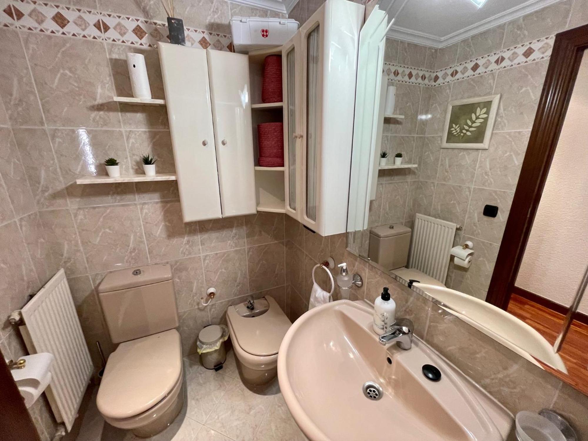 Apartamento Reyes De Espana / Free Parking & Wi Fi Salamanca Kültér fotó