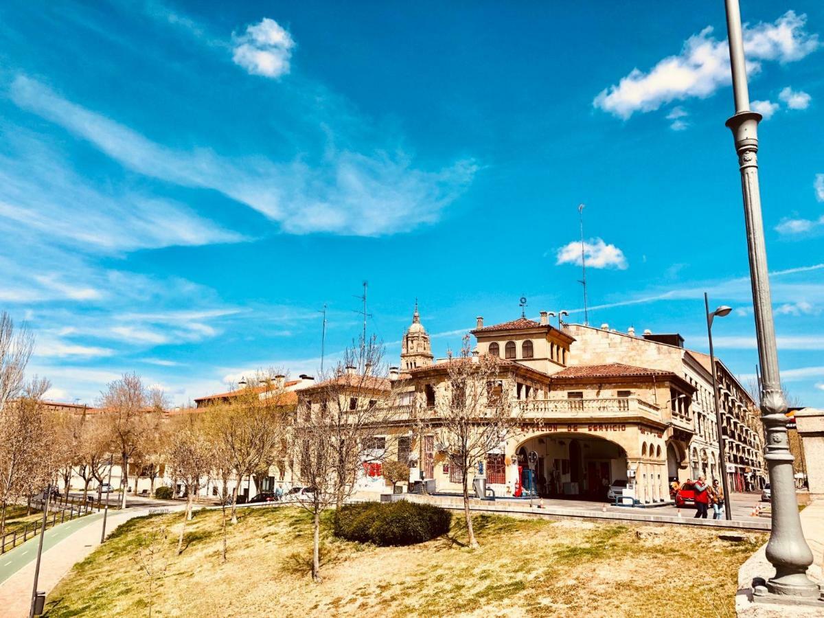 Apartamento Reyes De Espana / Free Parking & Wi Fi Salamanca Kültér fotó